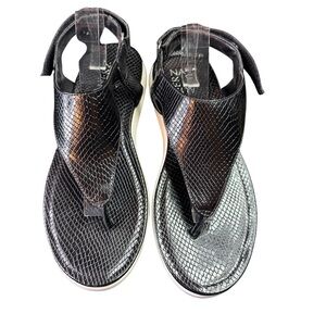 Naturalizer Black Meghan Platform Sandals Size 8